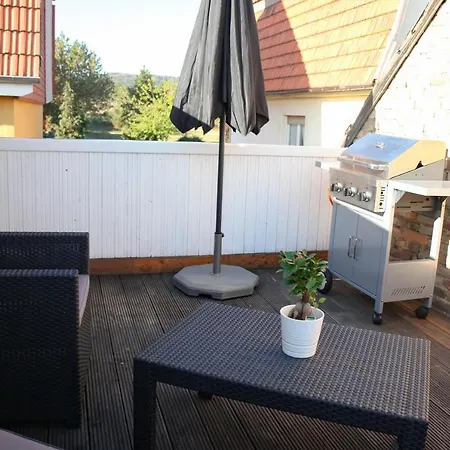 Schlossweg-apartment *